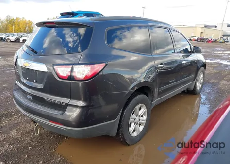 2015 Chevrolet Traverse Ls z USA, uszkodzony, nr VIN 1GNKVFED6FJ124907